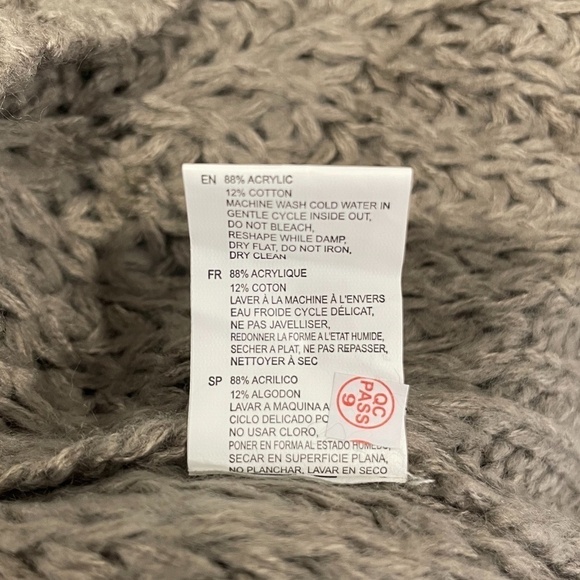 Cloth by Design Pointelle Turtle Neck Knit Sweater - Picture 9 of 9